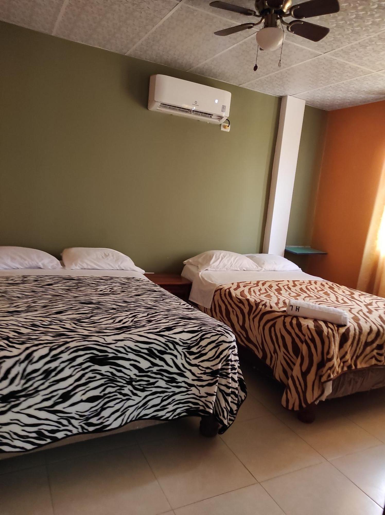 Hostal Las Garzas Del Pelado Playas Exterior foto